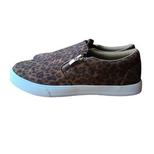 Cheeta print Slip-on Loafer Shoes with gold Zipper Detail,  Size 9.5